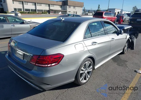 2015 Mercedes-Benz E 350 z USA, uszkodzony, nr VIN WDDHF5KB7FB089114